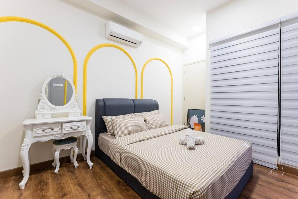Arte Mont Kiara Duplex 4 Pax Jacuzzi Appartement Kuala Lumpur Buitenkant foto