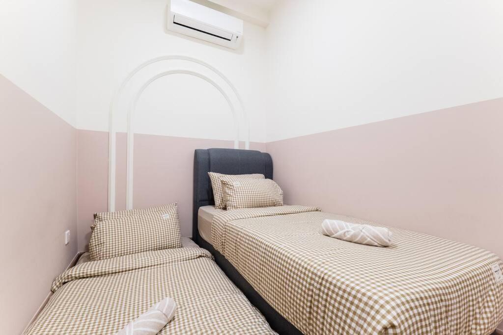Arte Mont Kiara Duplex 4 Pax Jacuzzi Appartement Kuala Lumpur Buitenkant foto