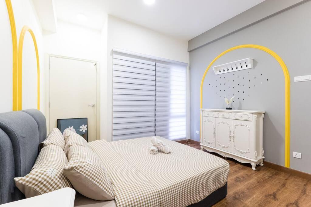 Arte Mont Kiara Duplex 4 Pax Jacuzzi Appartement Kuala Lumpur Buitenkant foto